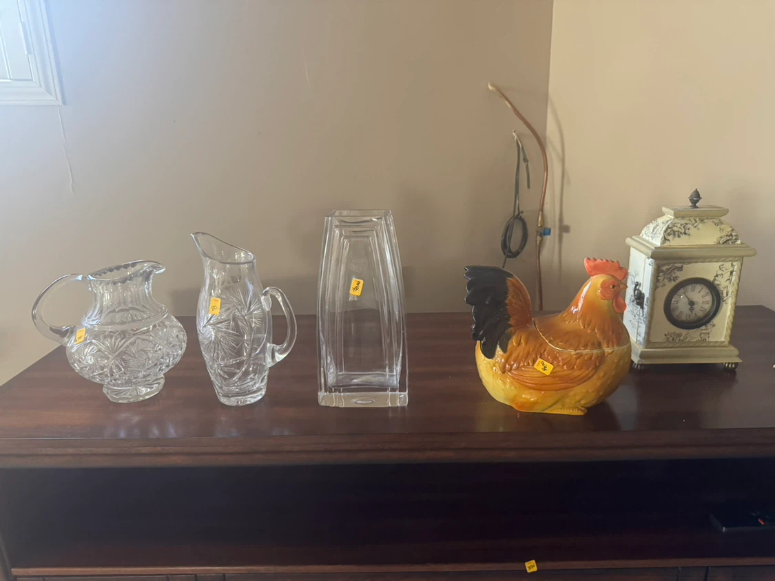 Estate sale many items - photo 3
