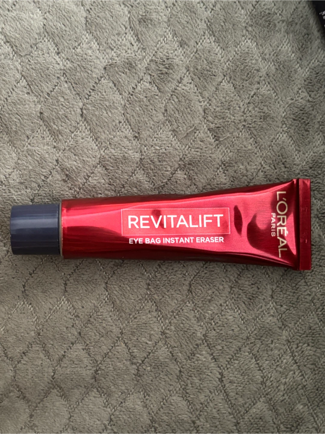 L'Oreal Revitalift Eye Bag Instant Eraser - photo 4