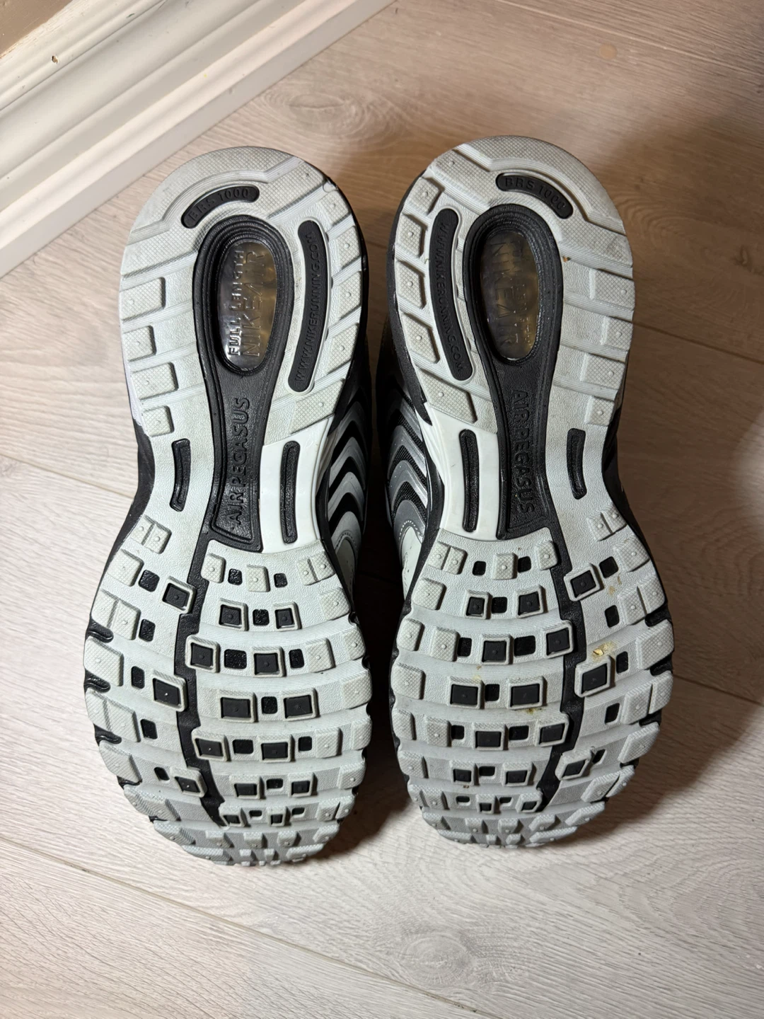 Nike Air Pegasus Sneakers - photo 3
