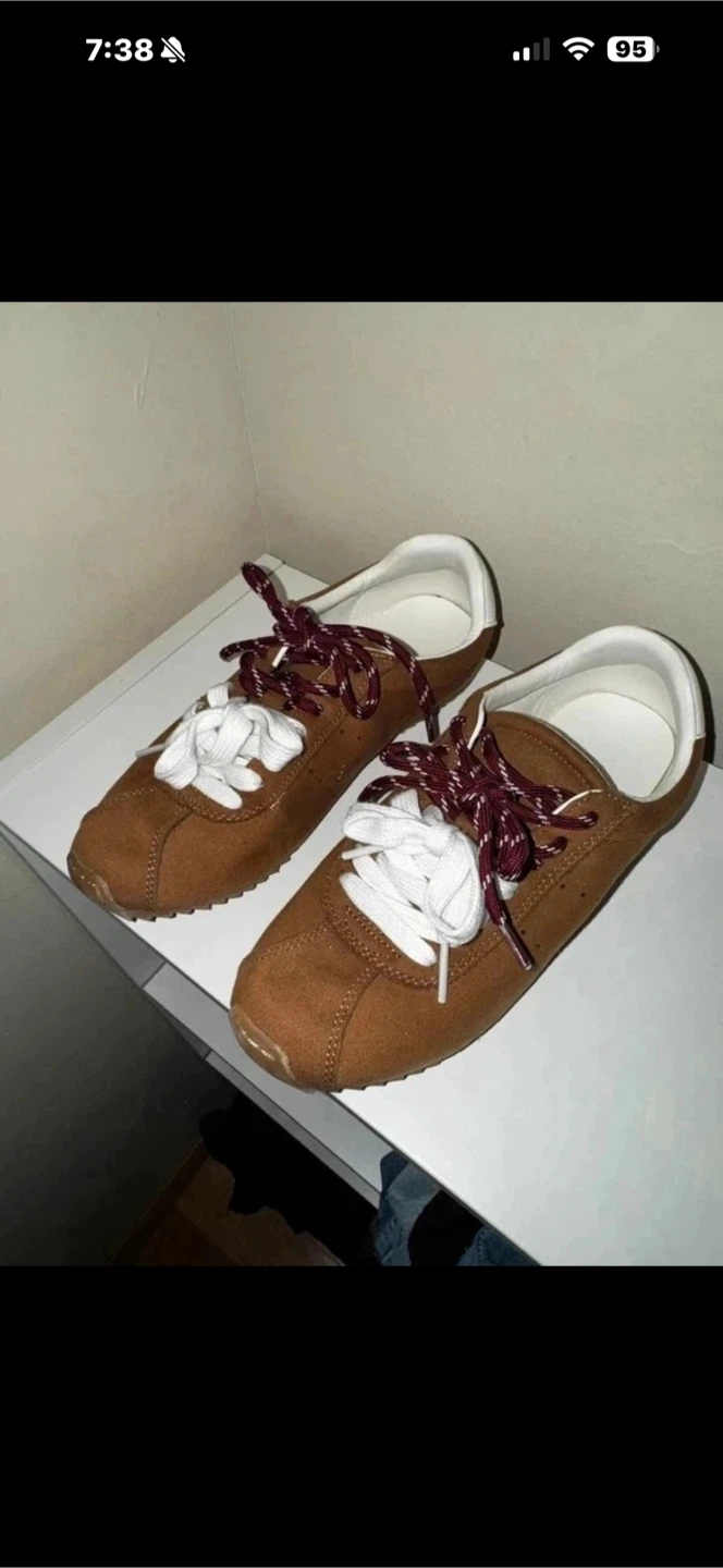 Brown Suede Retro Sneakers - photo 3