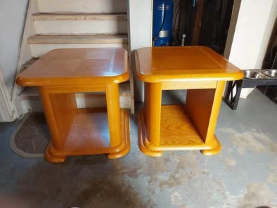 Set of two oak end tables