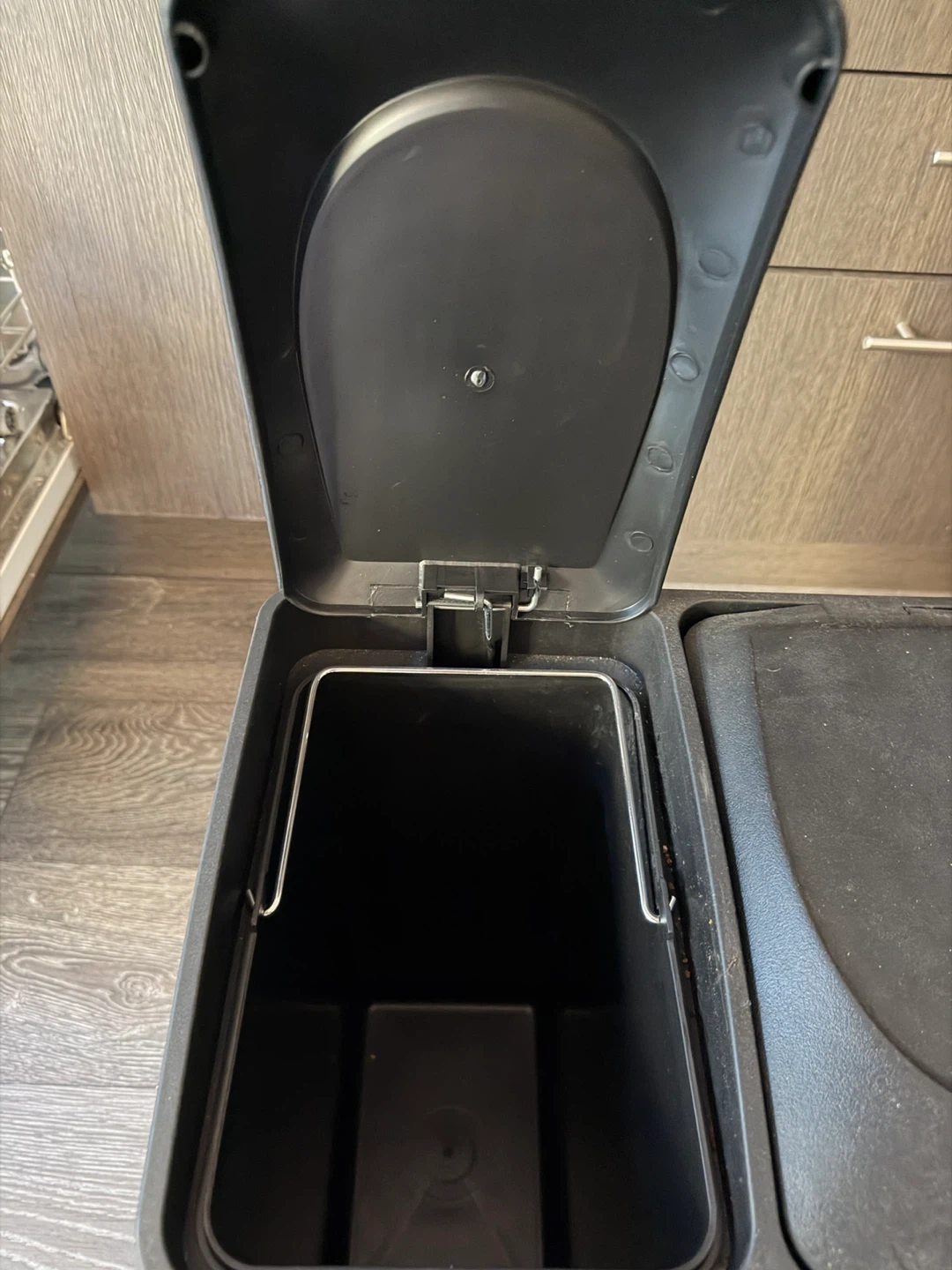 Double Compartment Bin - photo 5