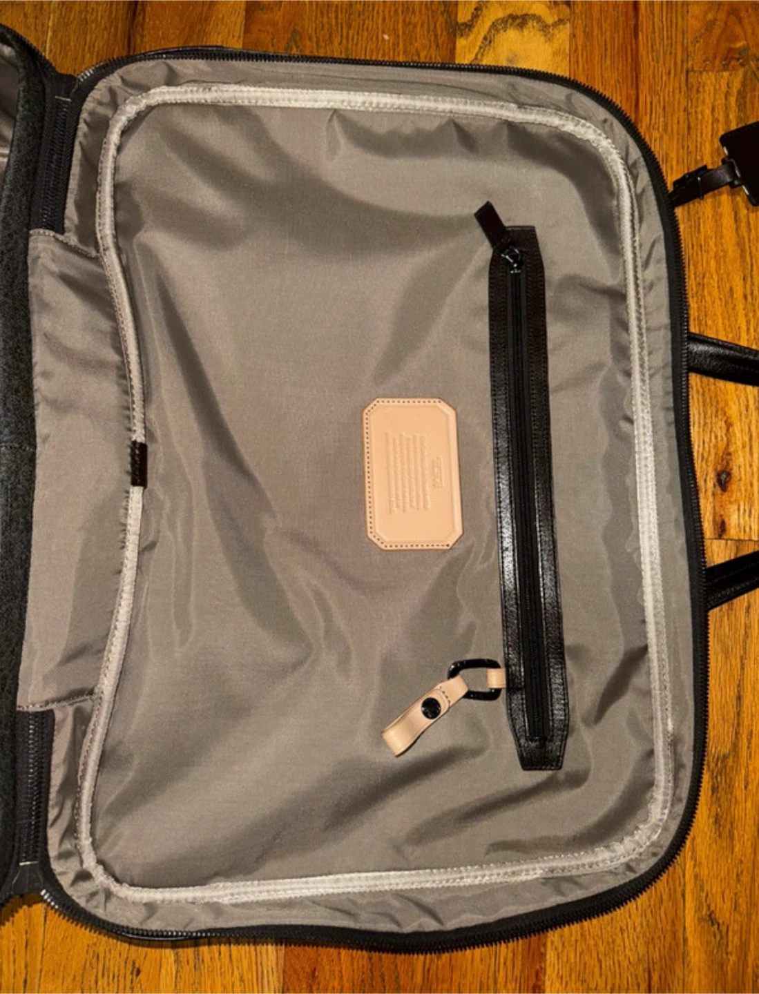 TUMI Astor Trinity Designer Travel Bag –Sold Out at Nordstrom! - photo 5