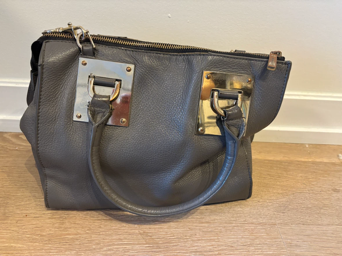Danier leather purse - photo 3