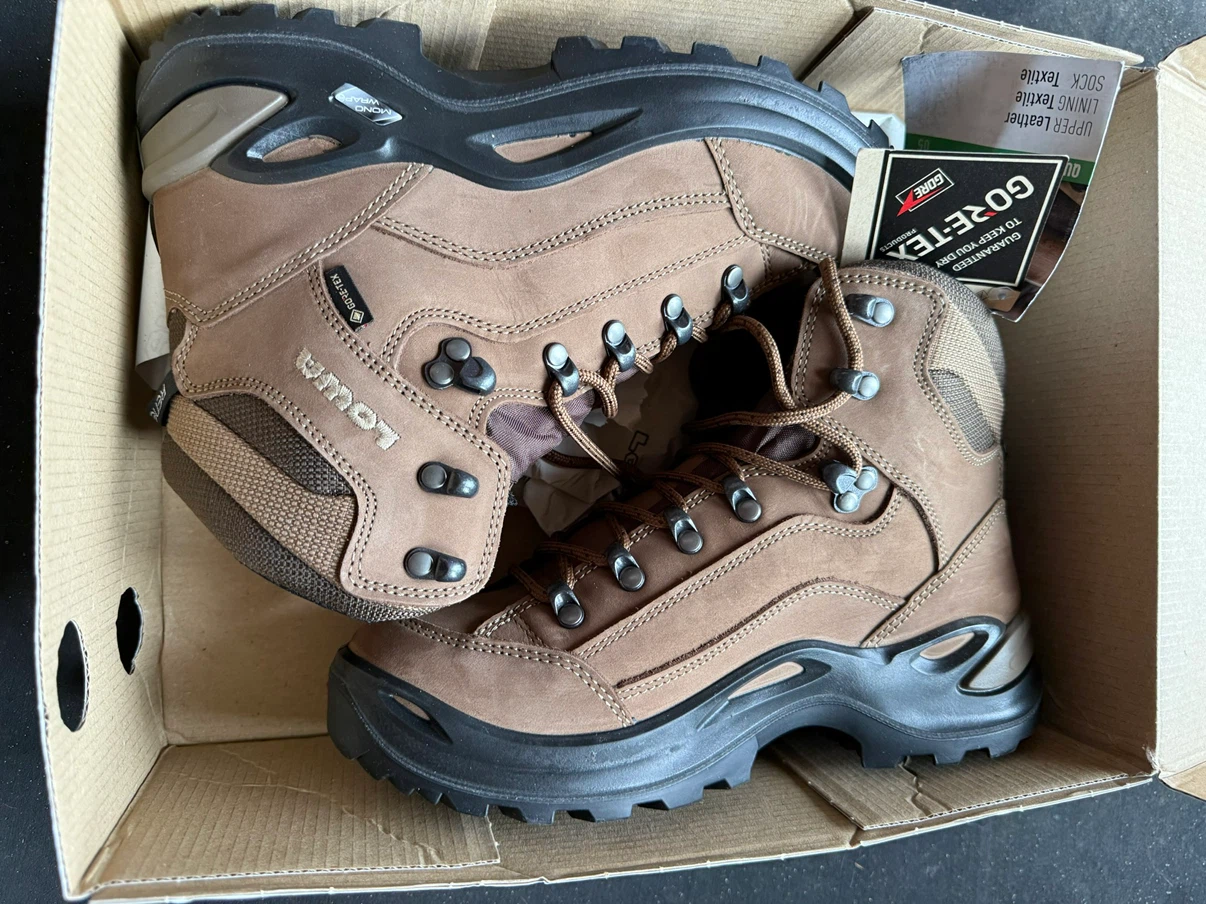 Lowa Renegade GTX Mid - NWT - size 7 wide - photo 5