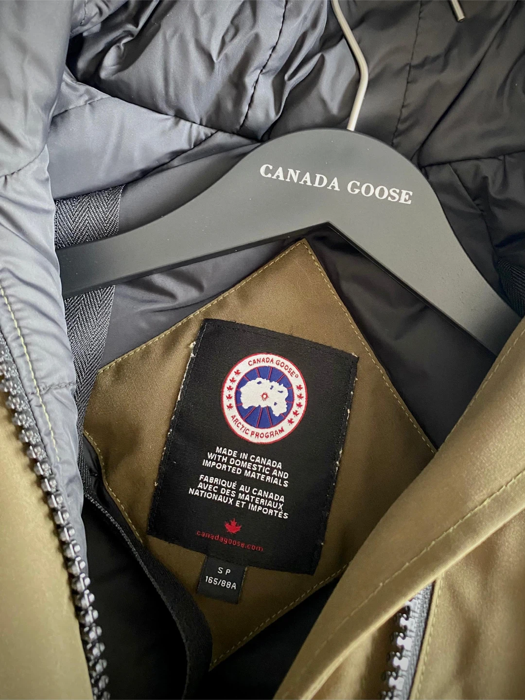 Women’s Canada Goose Chilliwack Bomber Jacket - Size Small - photo 5