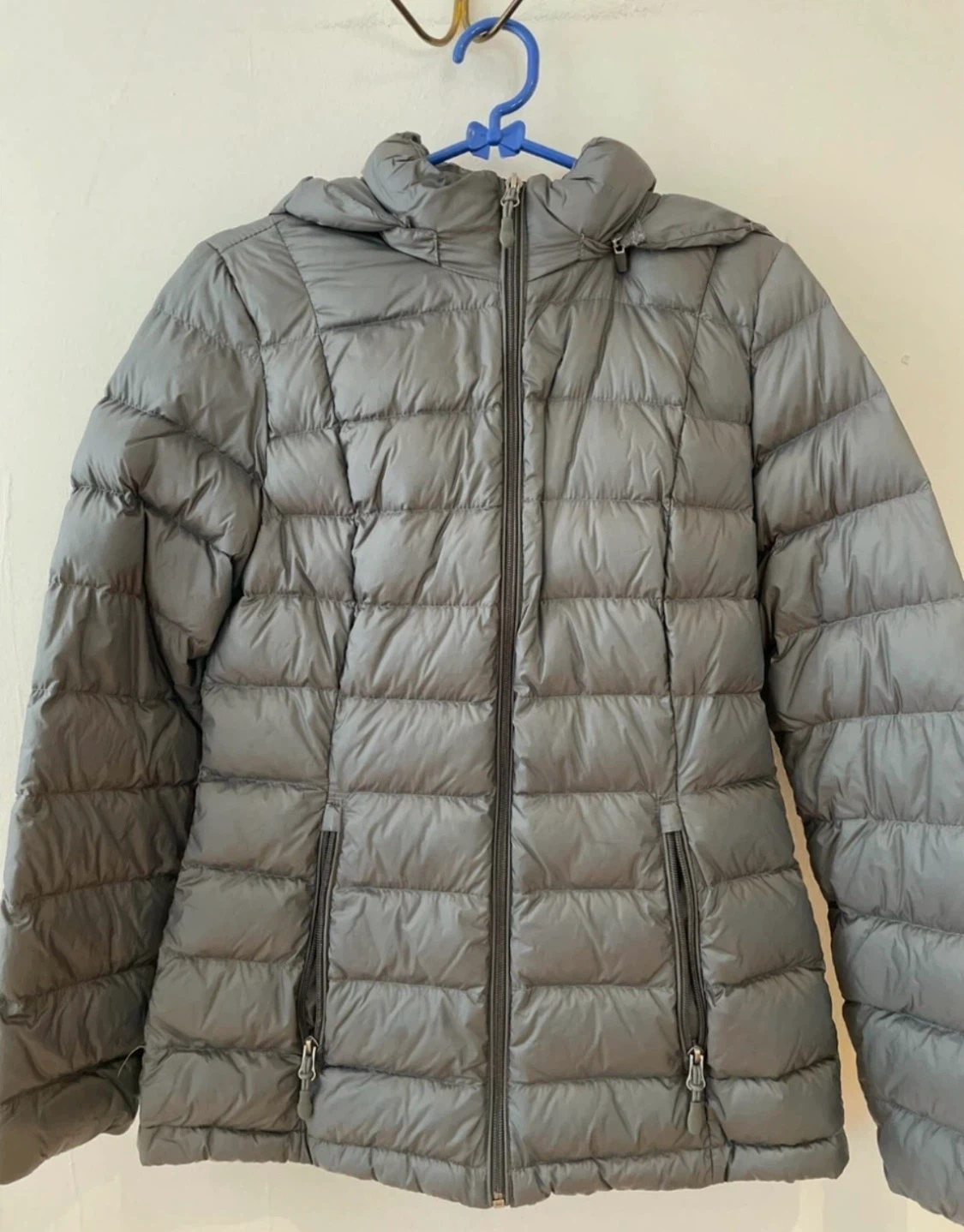 Ultra Light Down Hooded Jacket