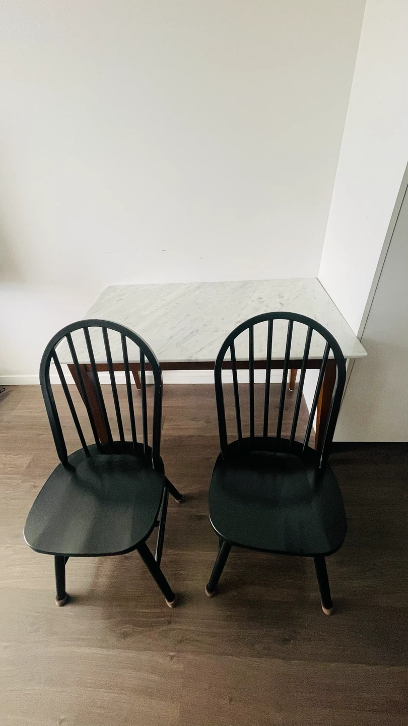 Dining table and two chairs - photo 3