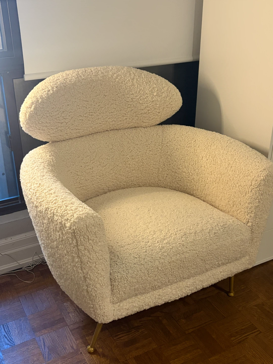 Structube SHEPARD faux shearling armchair