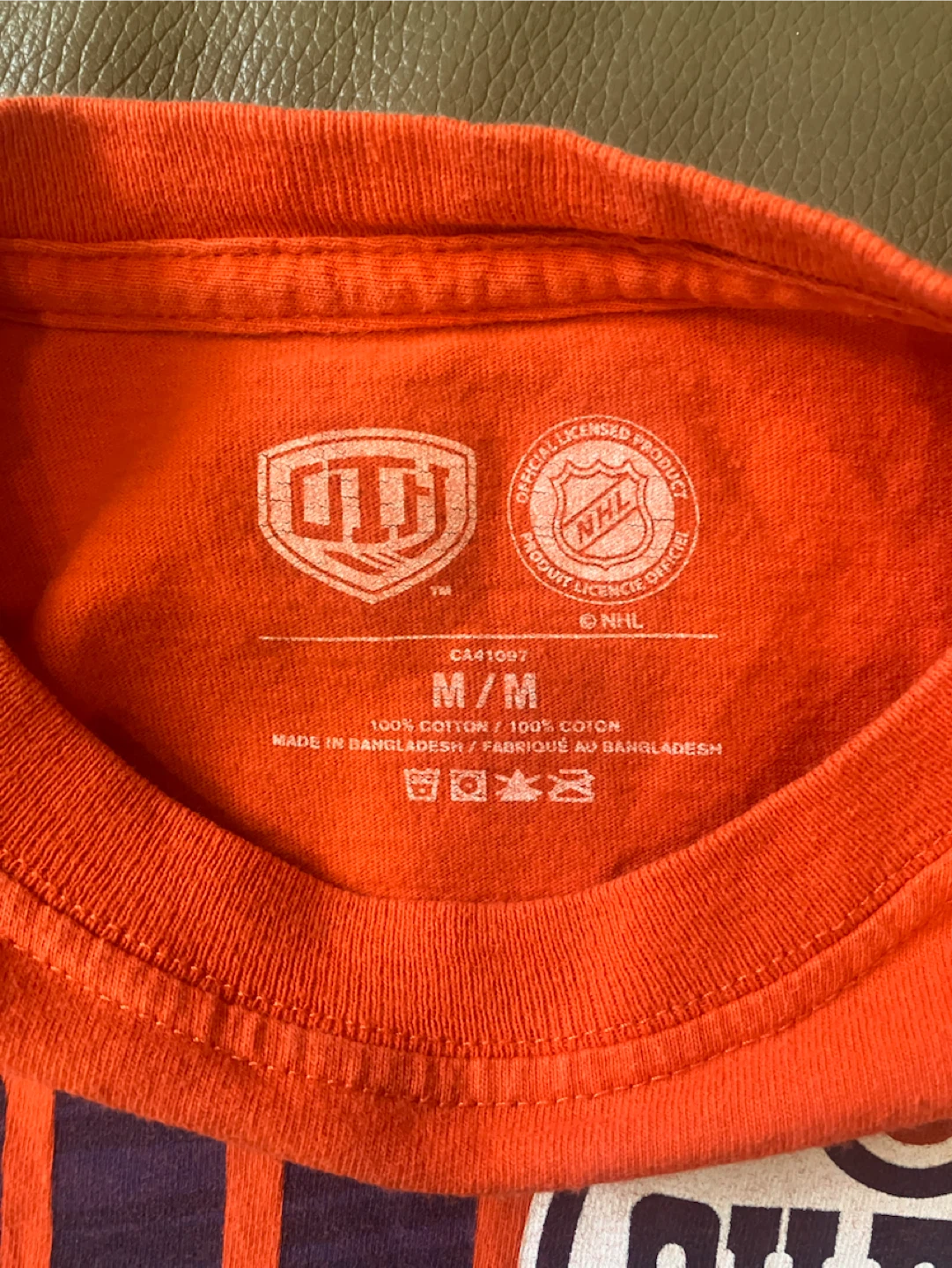 Edmonton Oilers  T-Shirt - youth Medium - photo 2