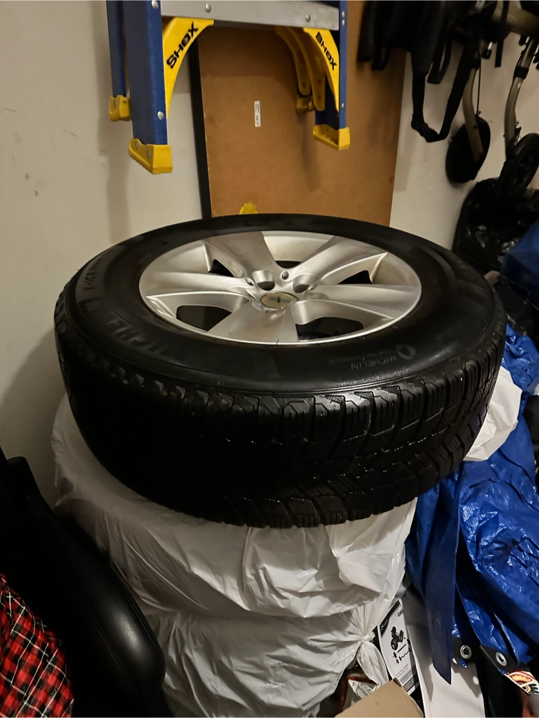 Set of 4 Imola Alloy Wheels with Michelin X-Ice Tires - photo 2