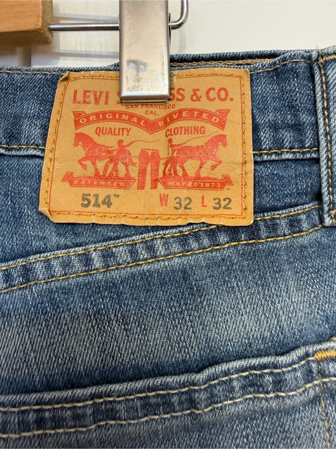 men’s Levi's 514 Straight Leg Jeans W32 L32 - photo 3