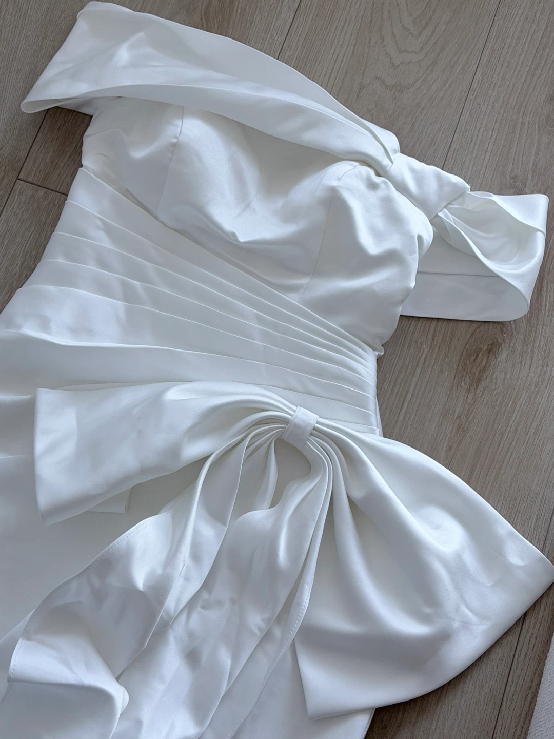 🤍 White Satin Strapless Dress (Off-Shoulder Band) 🤍 - photo 2
