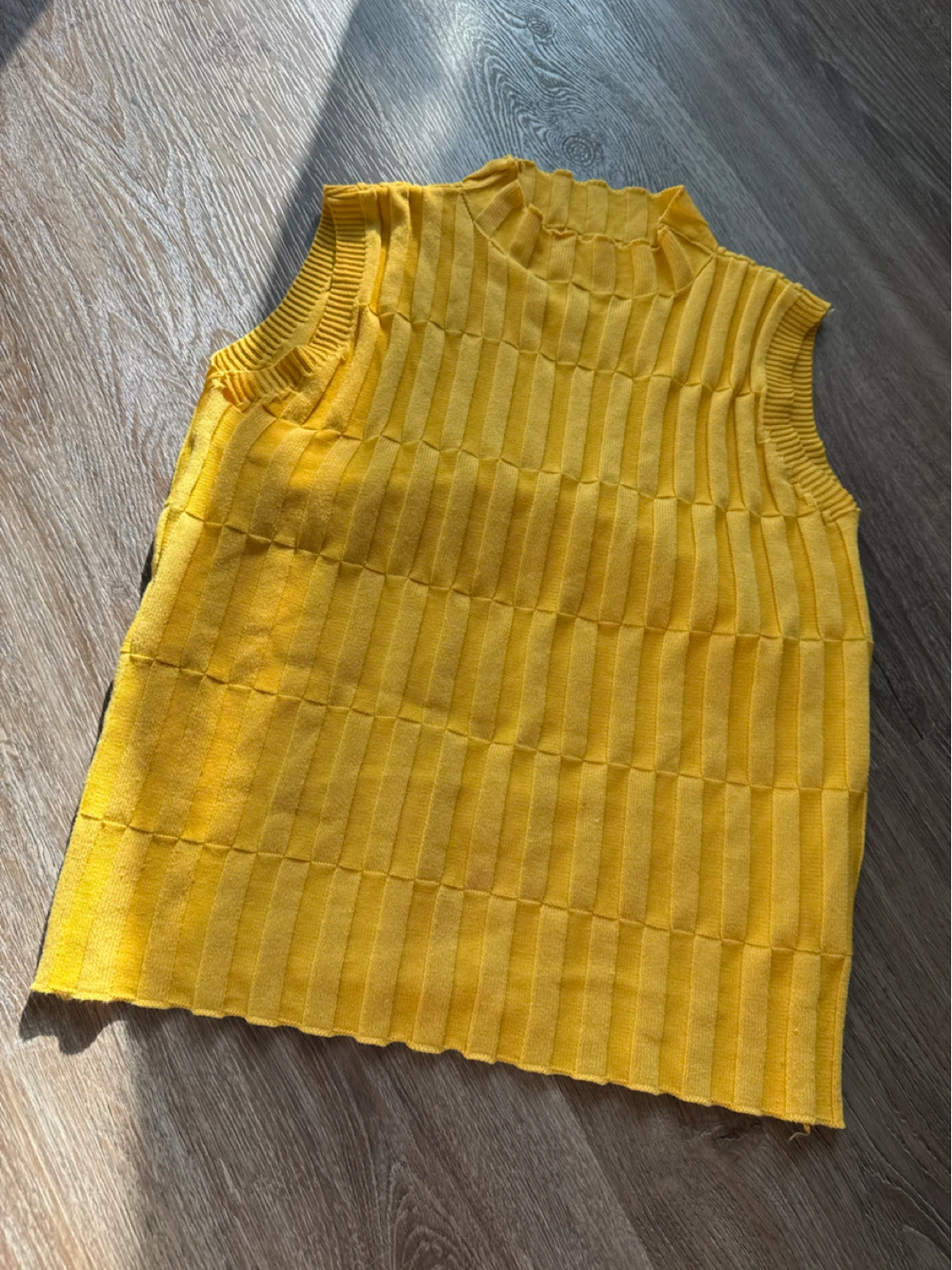 Cute- Bright Yellow Sleeveless Knit Top