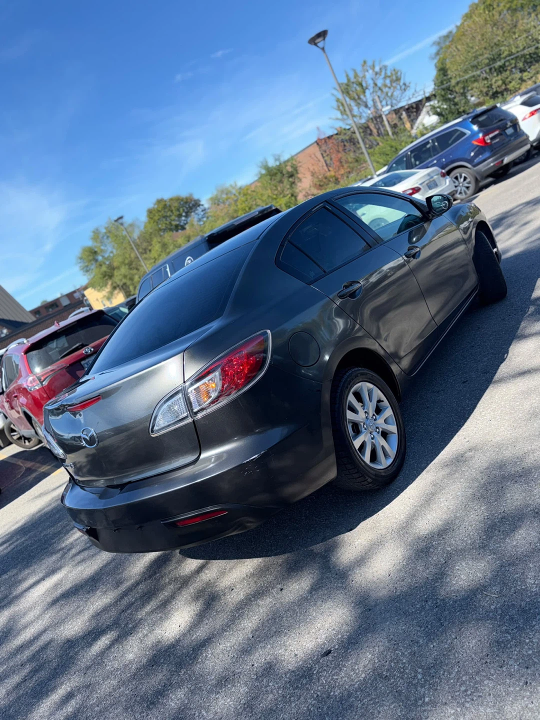 Mazda 3 Sedan - photo 2