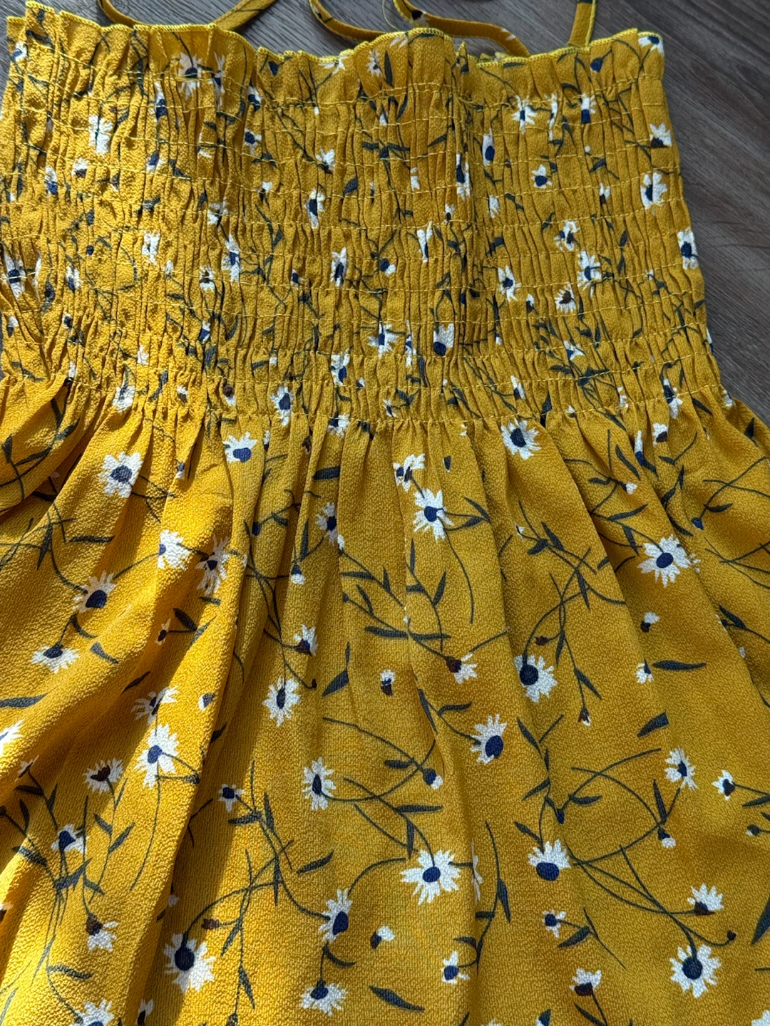 Yellow Floral Tie-Back Smocked Top - photo 3
