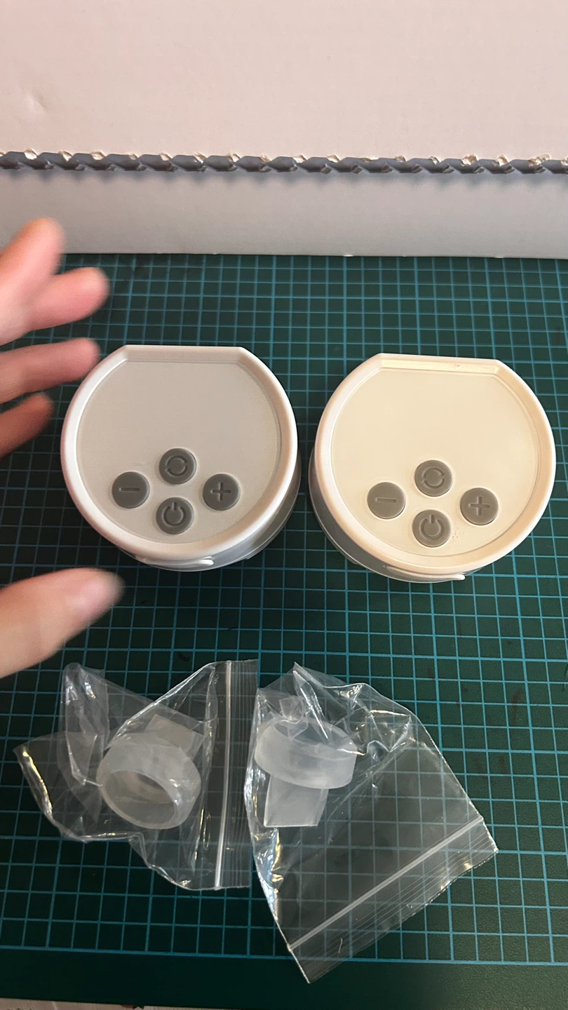 Momcozy S12 Pro Wearable Breast Pump - main units only - photo 2