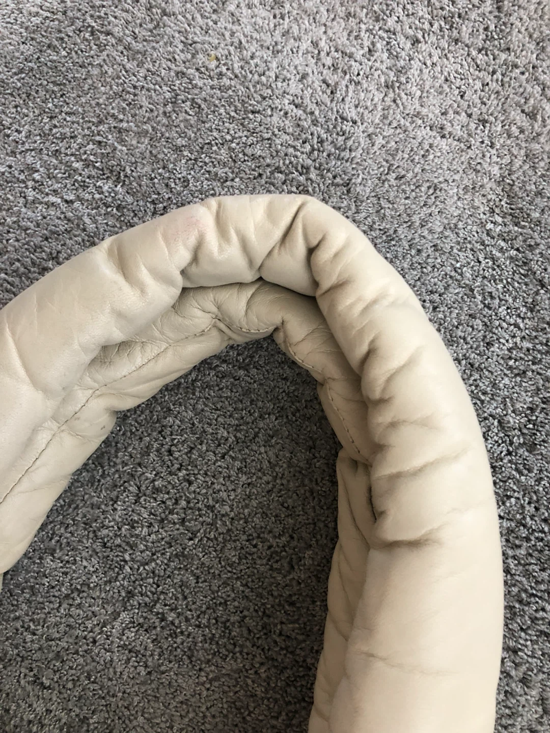 Authentic Chanel puffy tote - photo 3