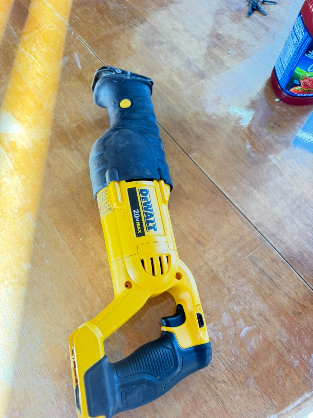DEWALT 20V MAX Reciprocating Saw DCS380 - photo 5