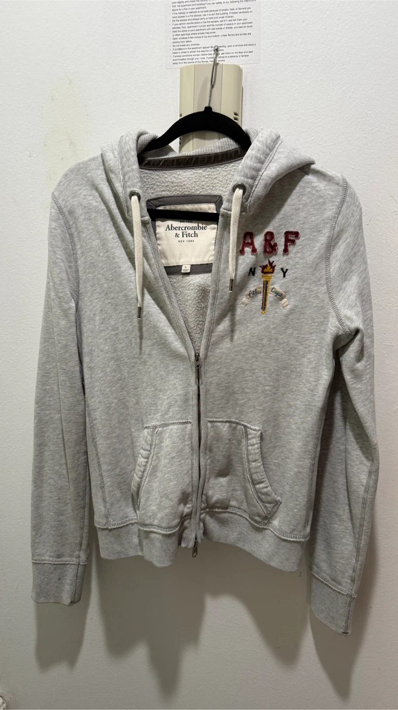 Abercrombie & Fitch Gray Zip-Up Hoodie