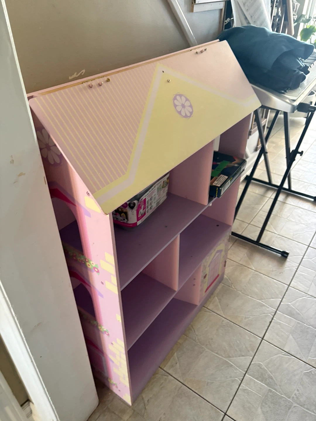 Pink Dollhouse Bookshelf