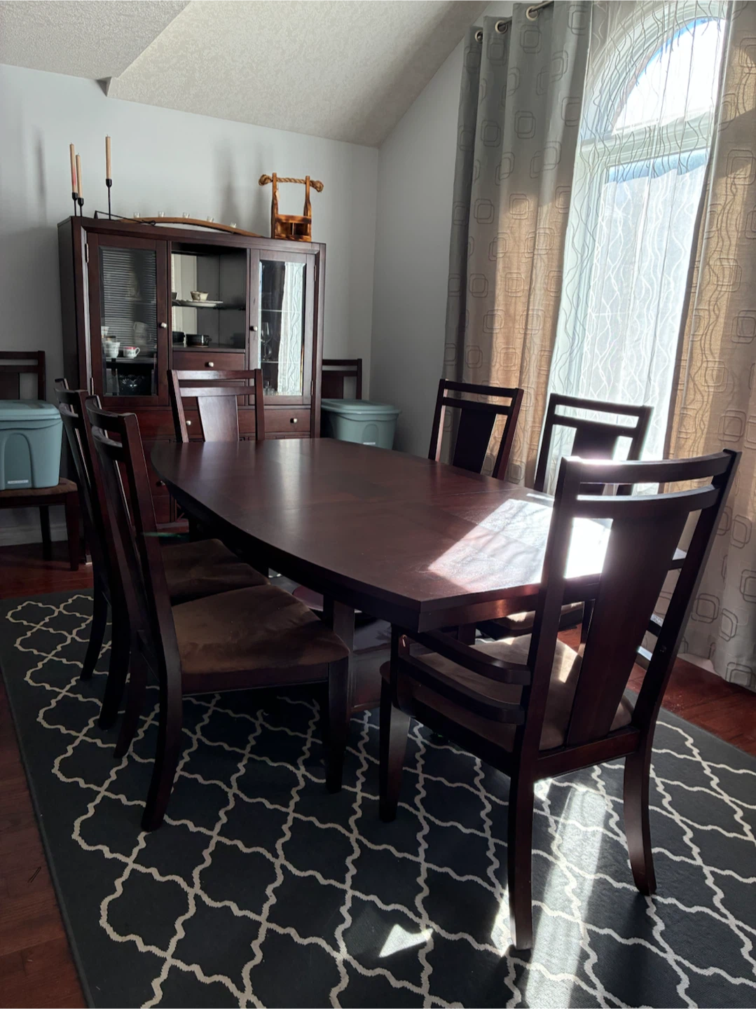 Dark Wood Dining Hutch with Wine Storage - photo 3