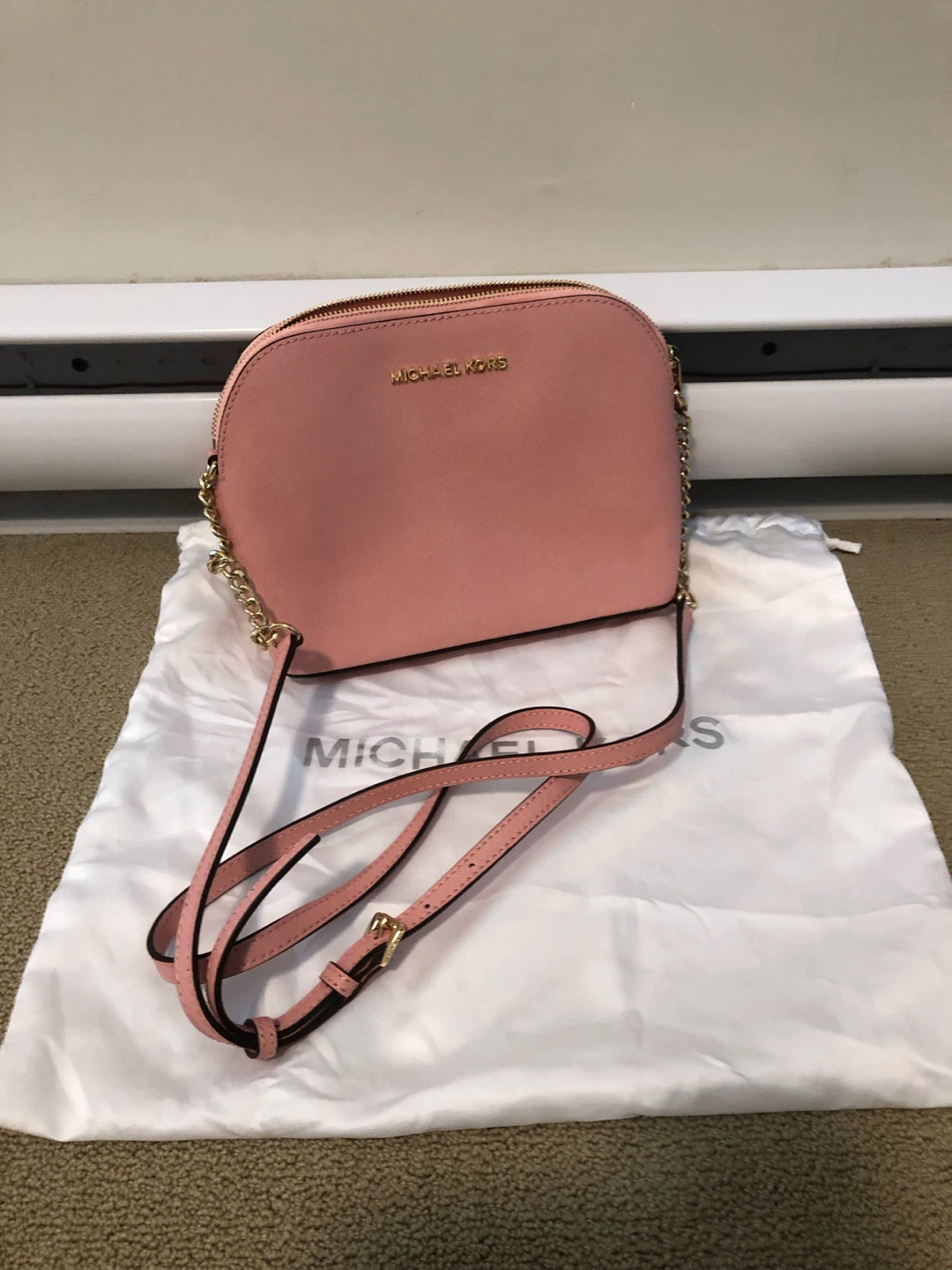 Michael kors pink crossbody - photo 2