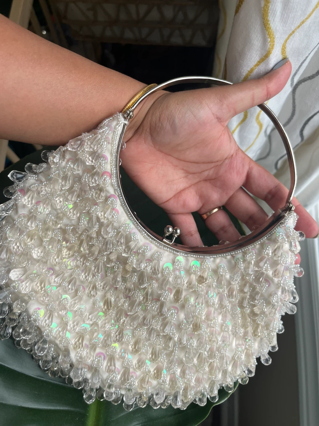 White beaded evening handbag - photo 2
