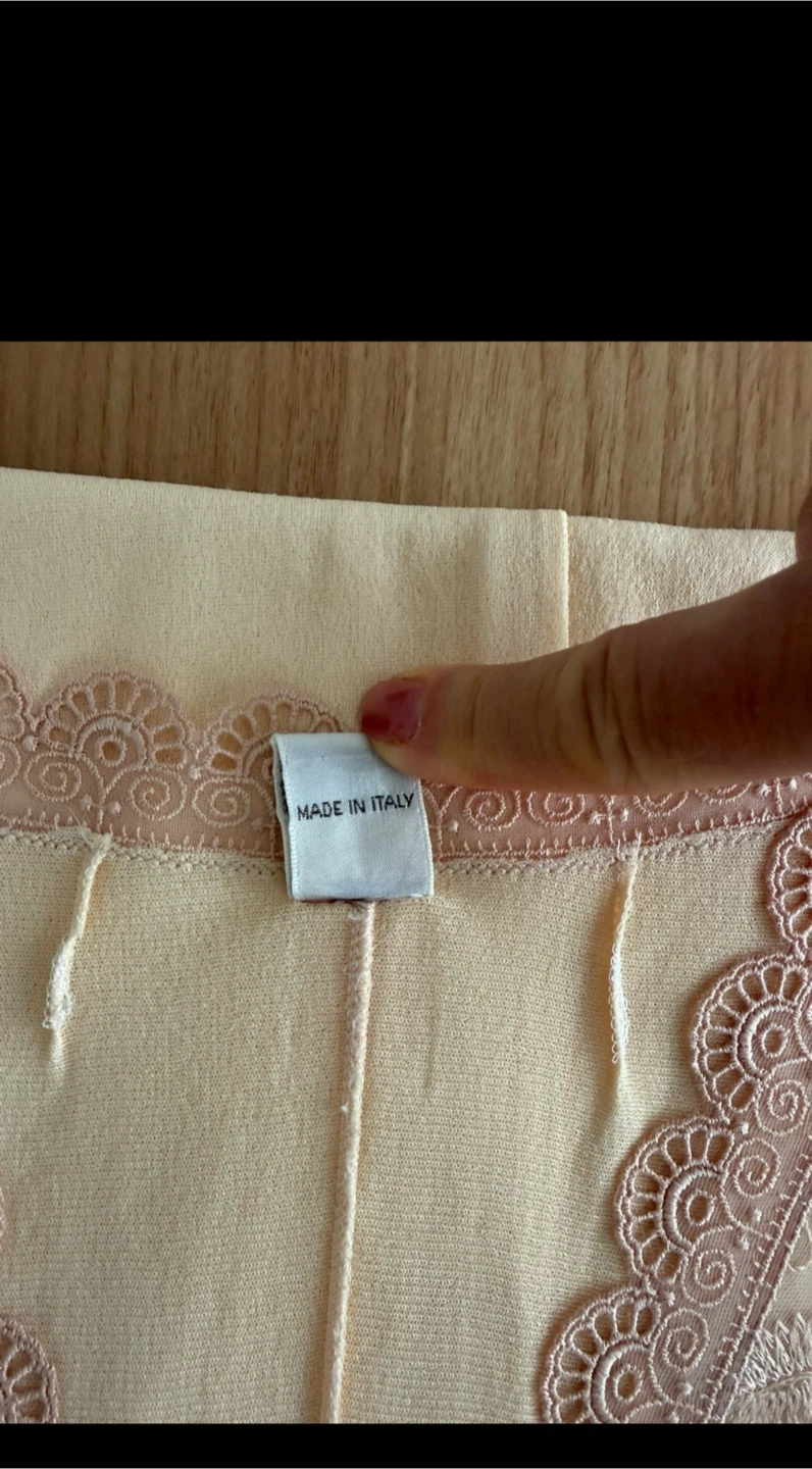 Brand New-2 piece Womens Beige Nightgown & Robe- Reduced! - photo 5