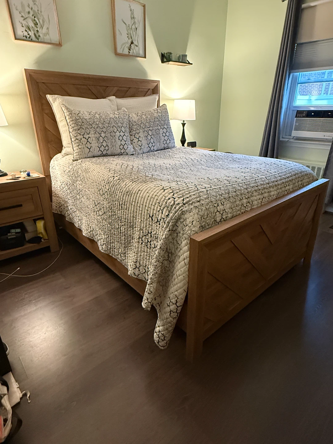Bob's Discount Furniture Calvin Full Panel Bed