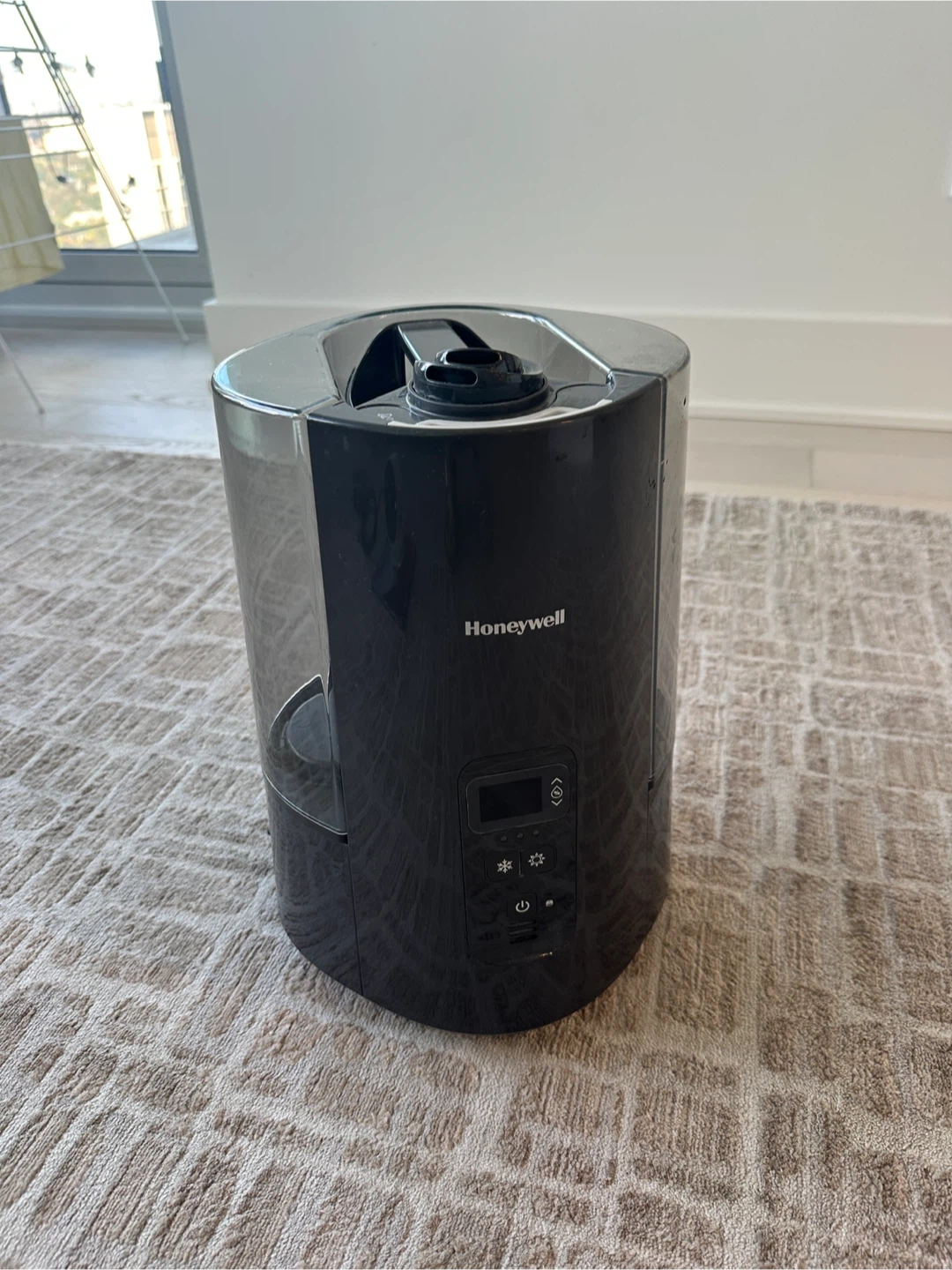 Honeywell Dual Comfort Cool + Warm Mist Humidifier – 1.5 Gallon
