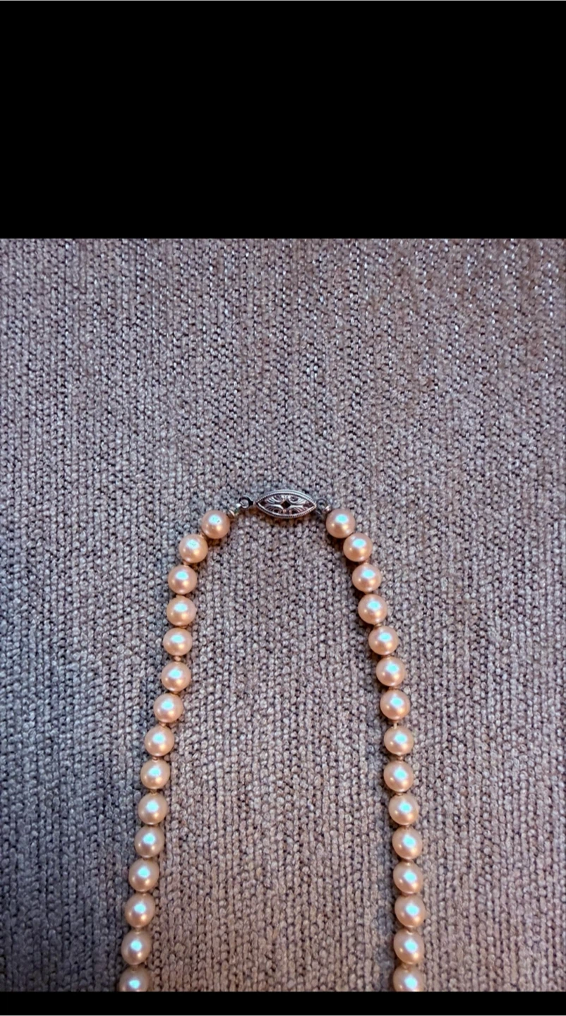 Classic Pearl Strand Necklace- Reduced! - photo 4