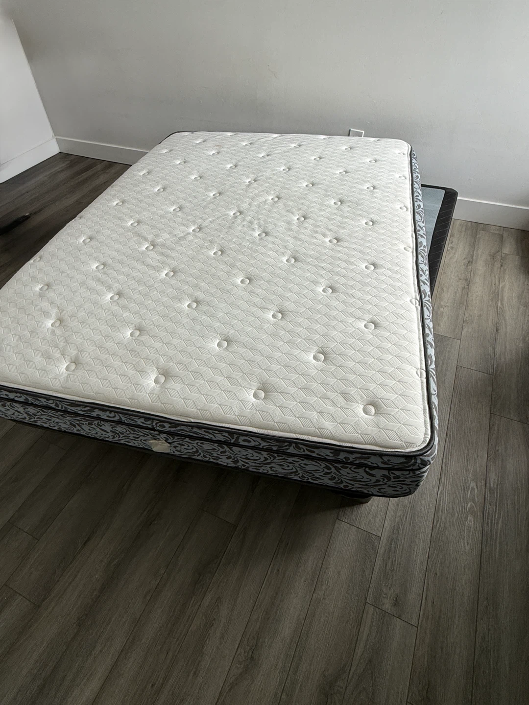 Queen Springwall Willow Mattress + Boxspring by The Brick