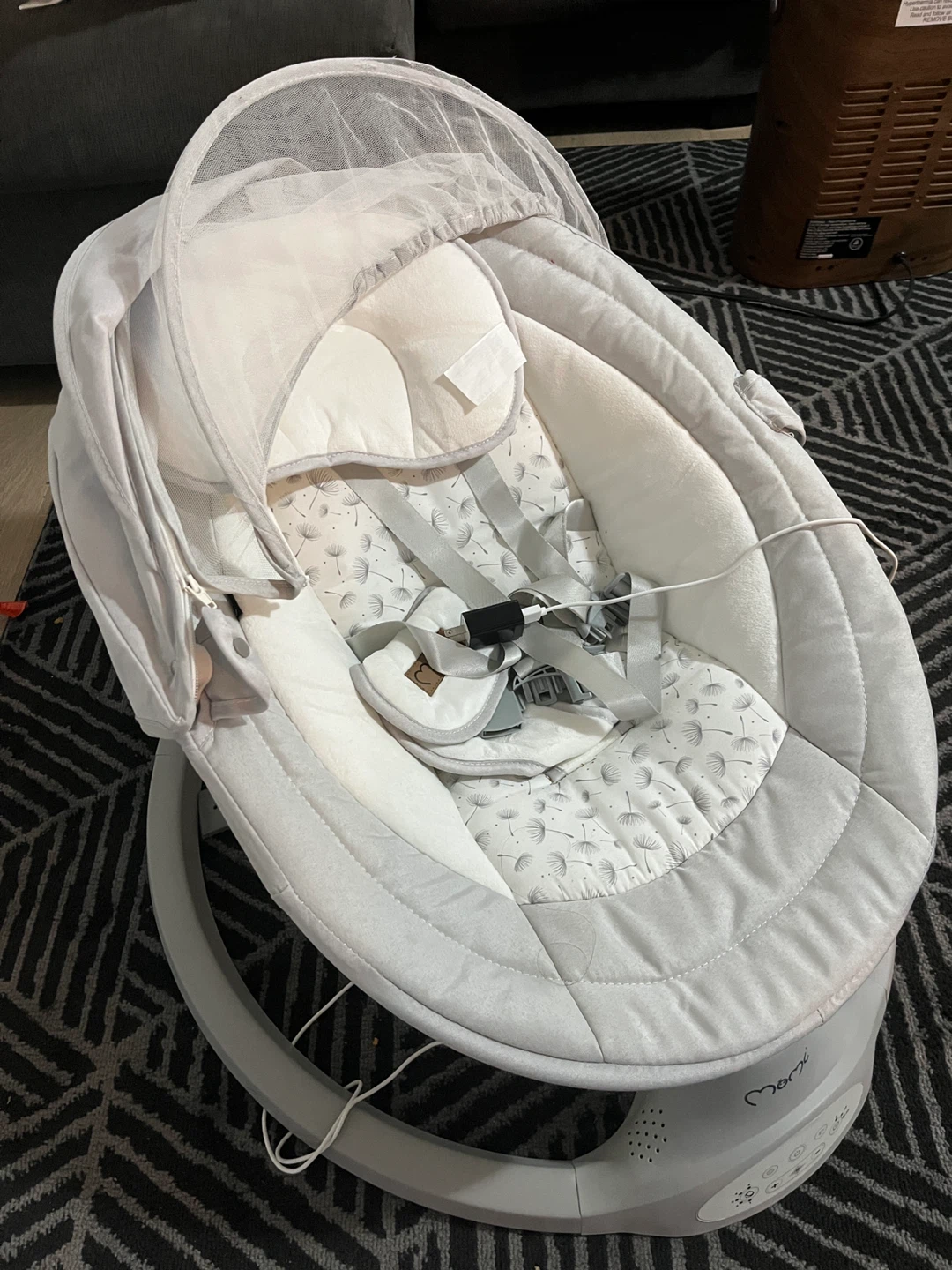 Momi Baby Electric Rocker