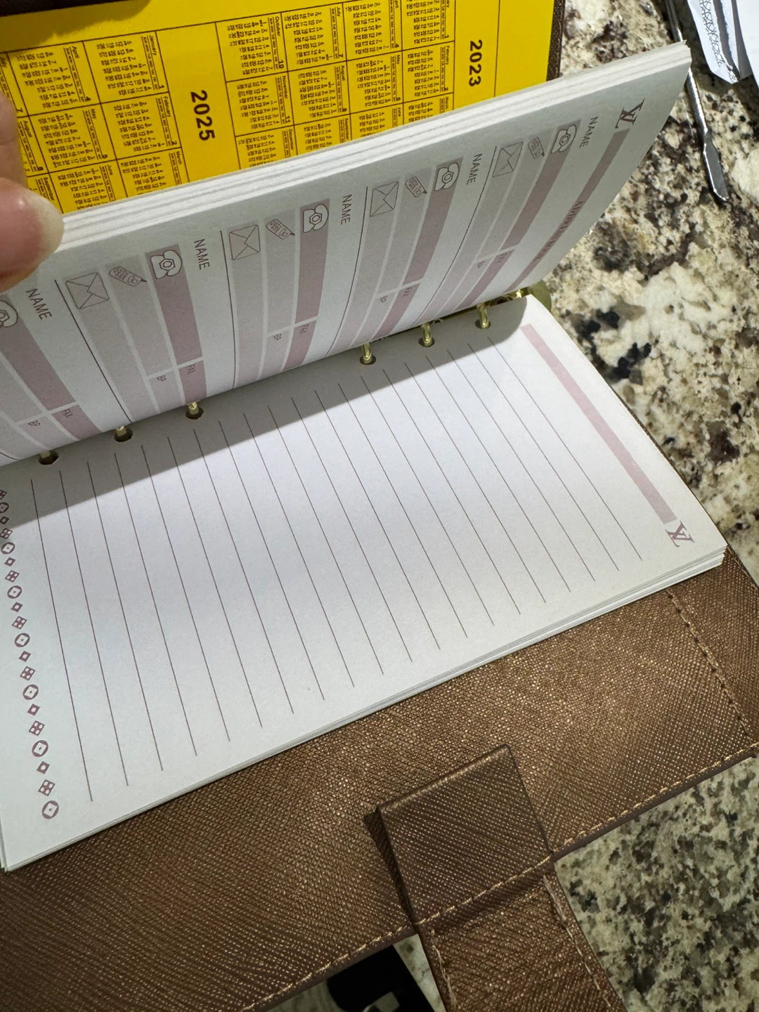 Louis Vuitton Agenda Notebook - photo 4