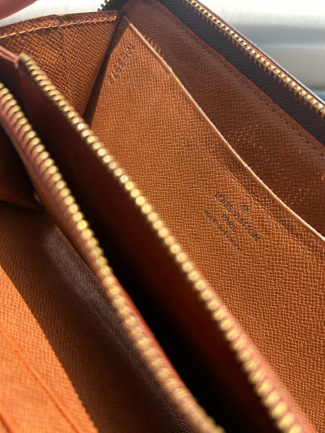 Louis Vuitton Monogram Zippy Wallet