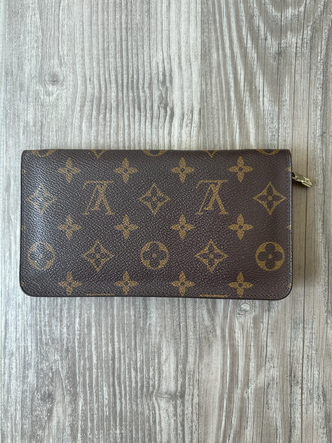 Louis Vuitton Monogram Zippy Wallet - photo 4
