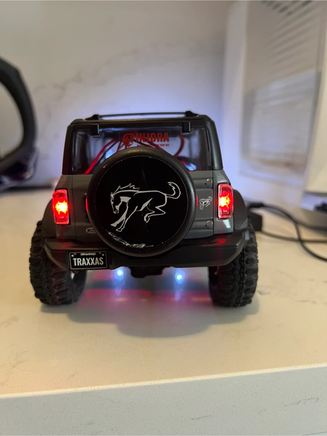 Traxxas Ford Bronco RC Crawler - photo 3