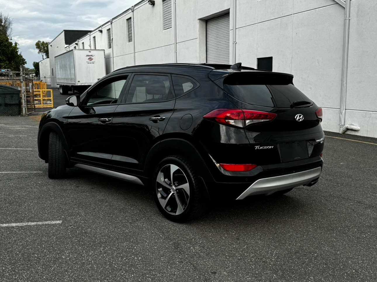 2017 Hyundai Tucson Limited 1.6T AWD - photo 2