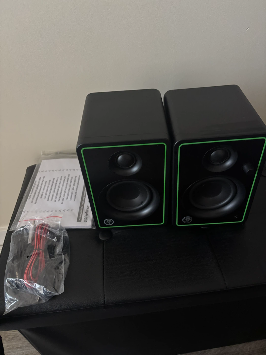 Mackie CR3-XBT 3" Studio Monitors with Bluetooth (Like New)