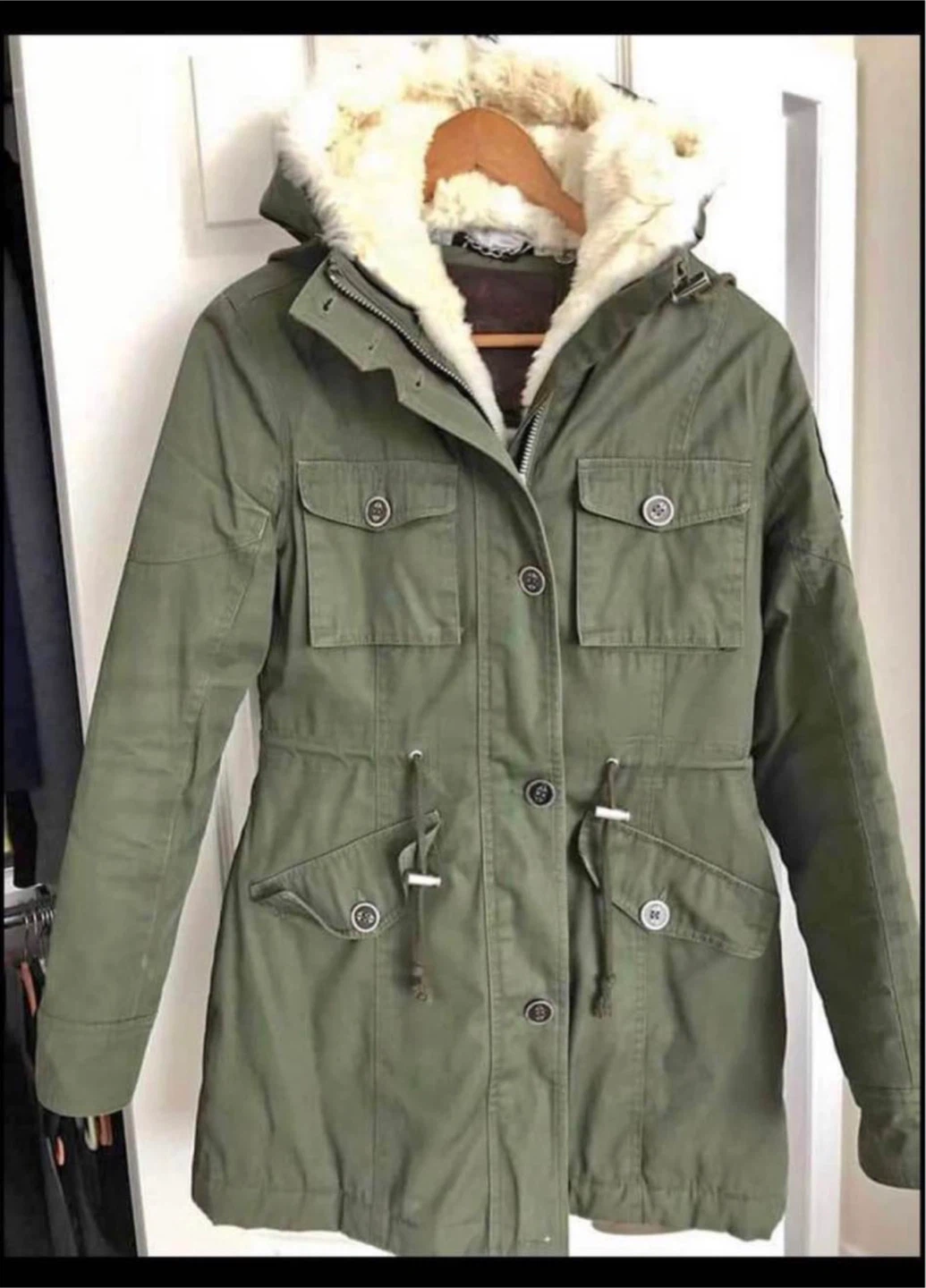 Moose knuckles Olive Green Winter Parka