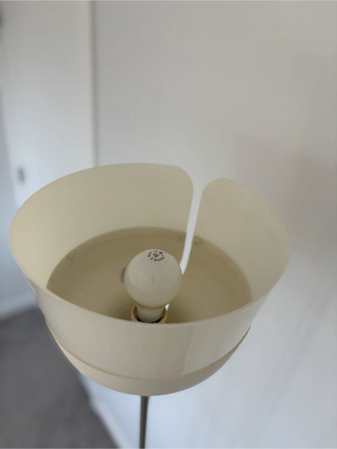 Modern Floor Lamp - photo 3