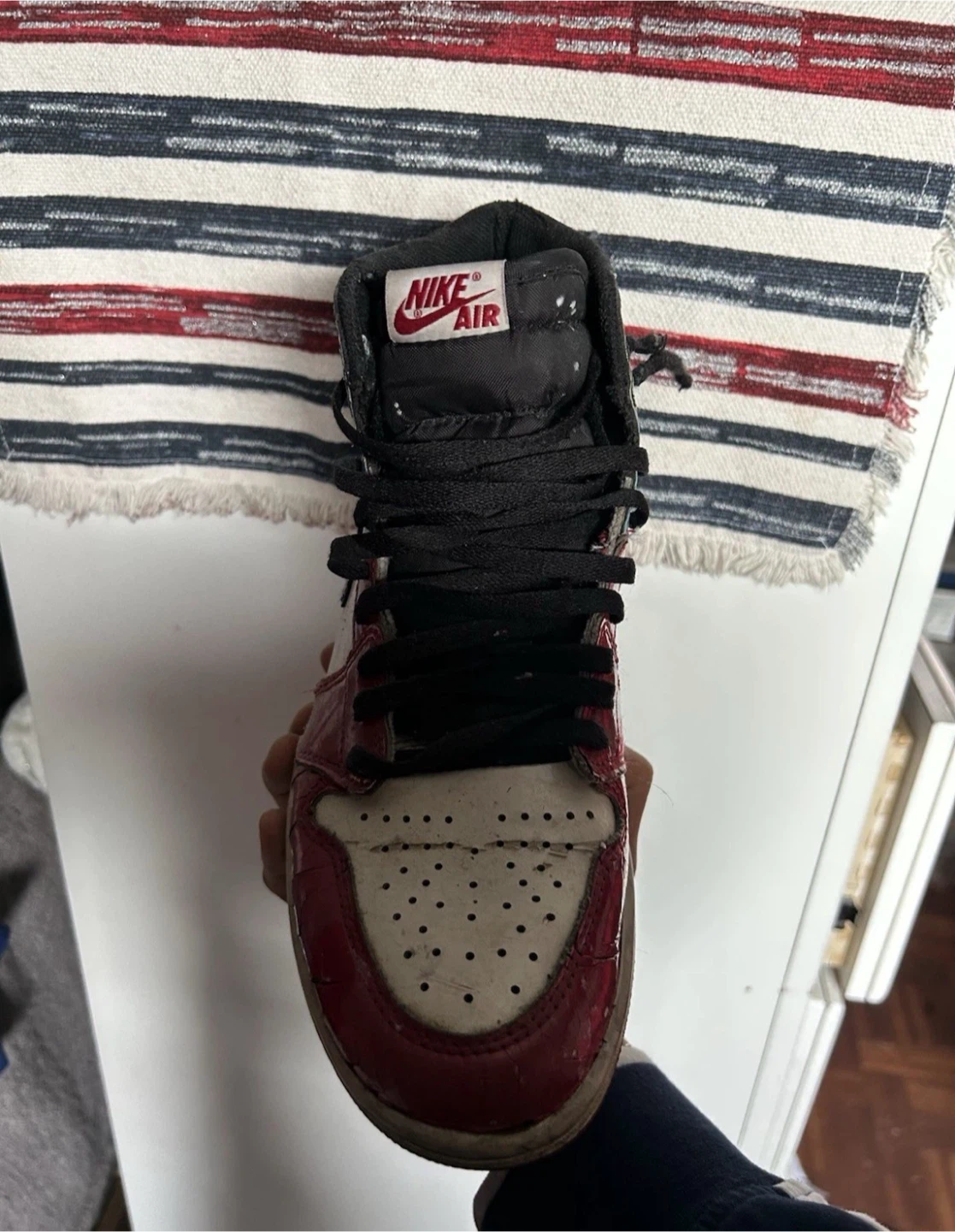 Nike Air Jordan 1 Retro High Patent Leather - photo 2