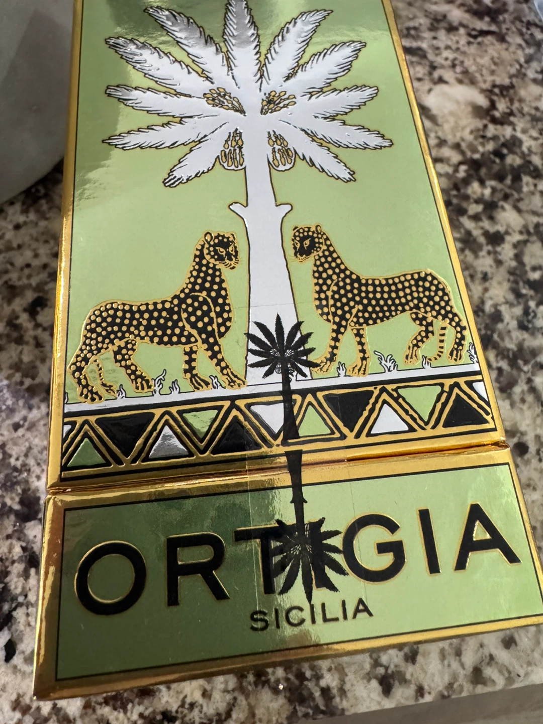 New unboxed Ortigia Sicilia Fico candle gifting box