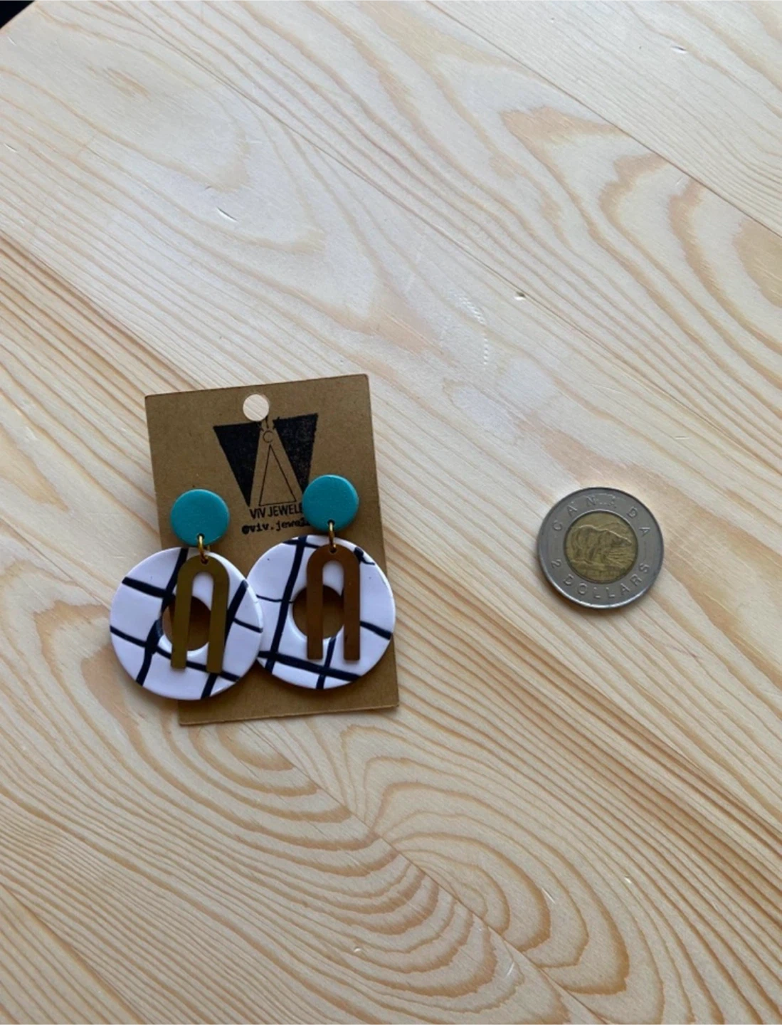 Polymer Clay Geometric Monochromatic Dangle Earrings - photo 2