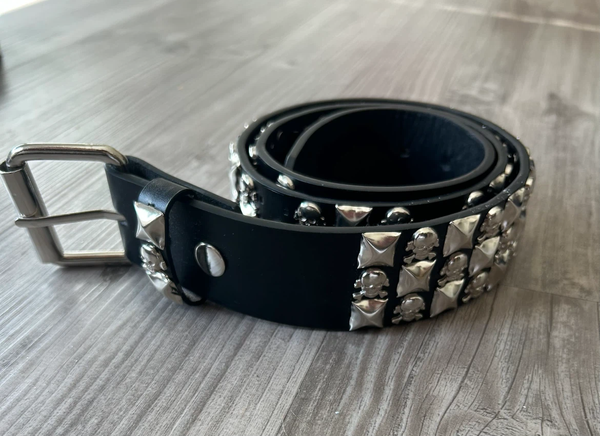 Skull Studded Black Belt
