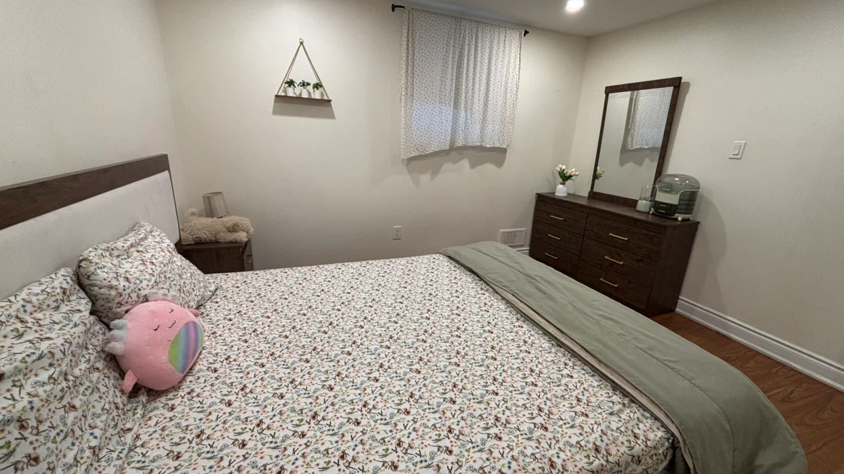 Brand new King size Dark wood bedroom set for sale - photo 2