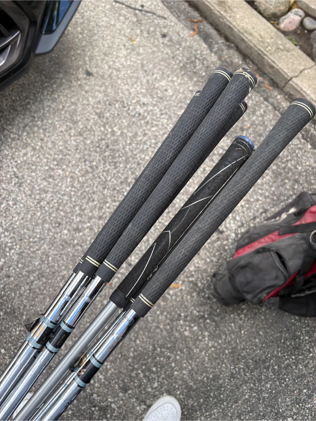 John Daly Iron Golf Club Set - photo 2