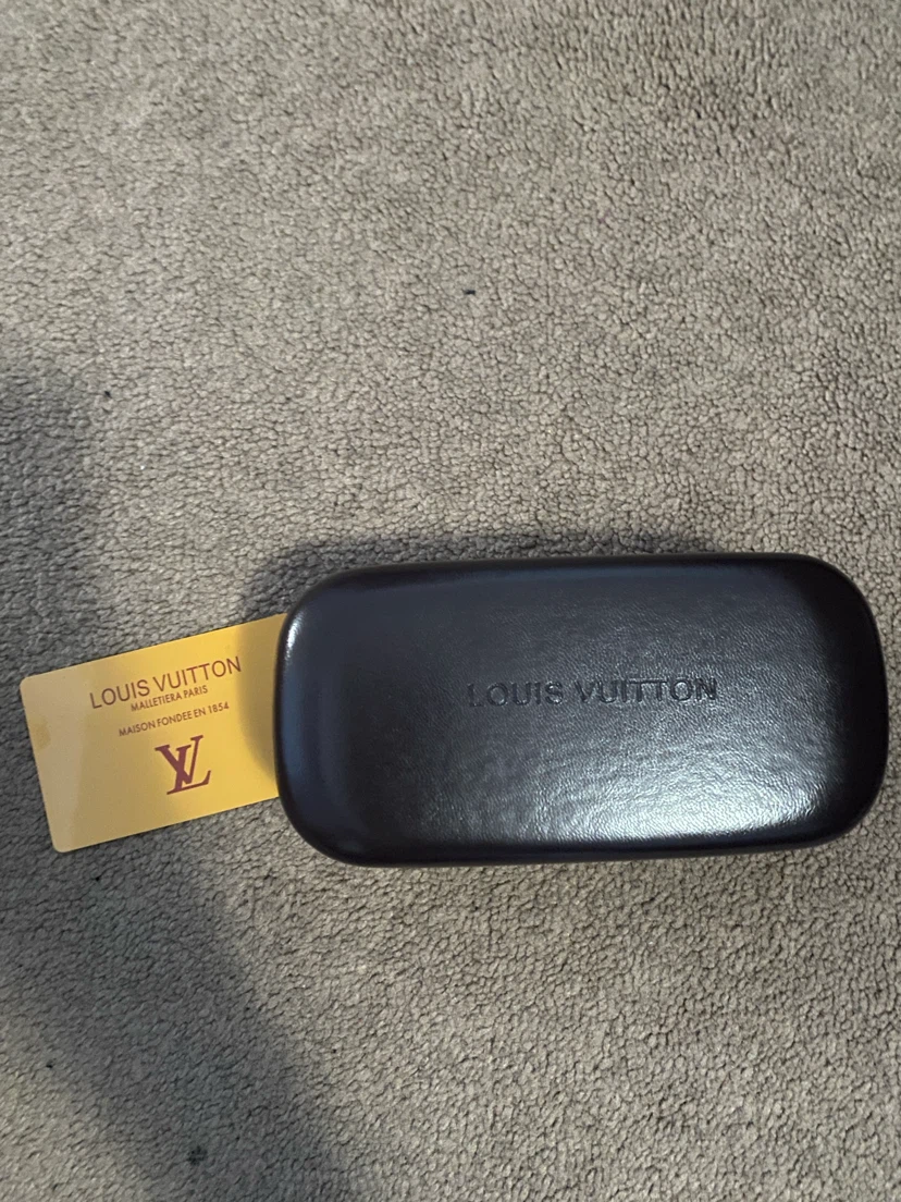 Louis Vuitton Monogram Sunglasses - photo 3