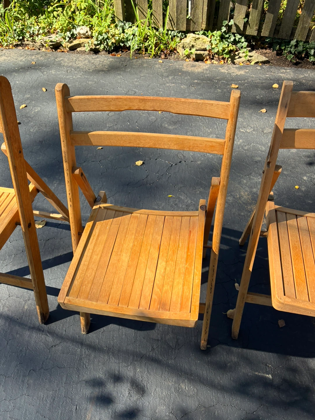 Six folding chairs - photo 5